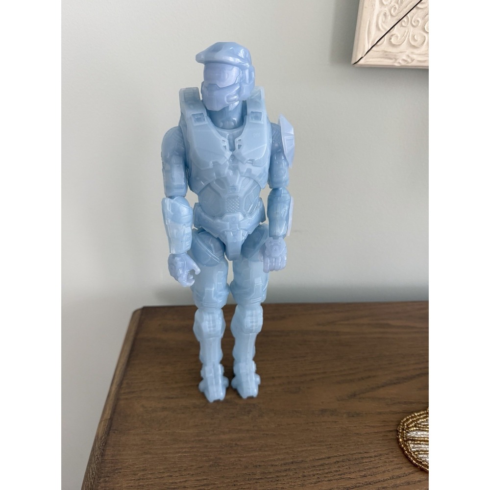 2021 Microsoft Jazwares Halo Master Chief in Active Camo Clear Blue Figure